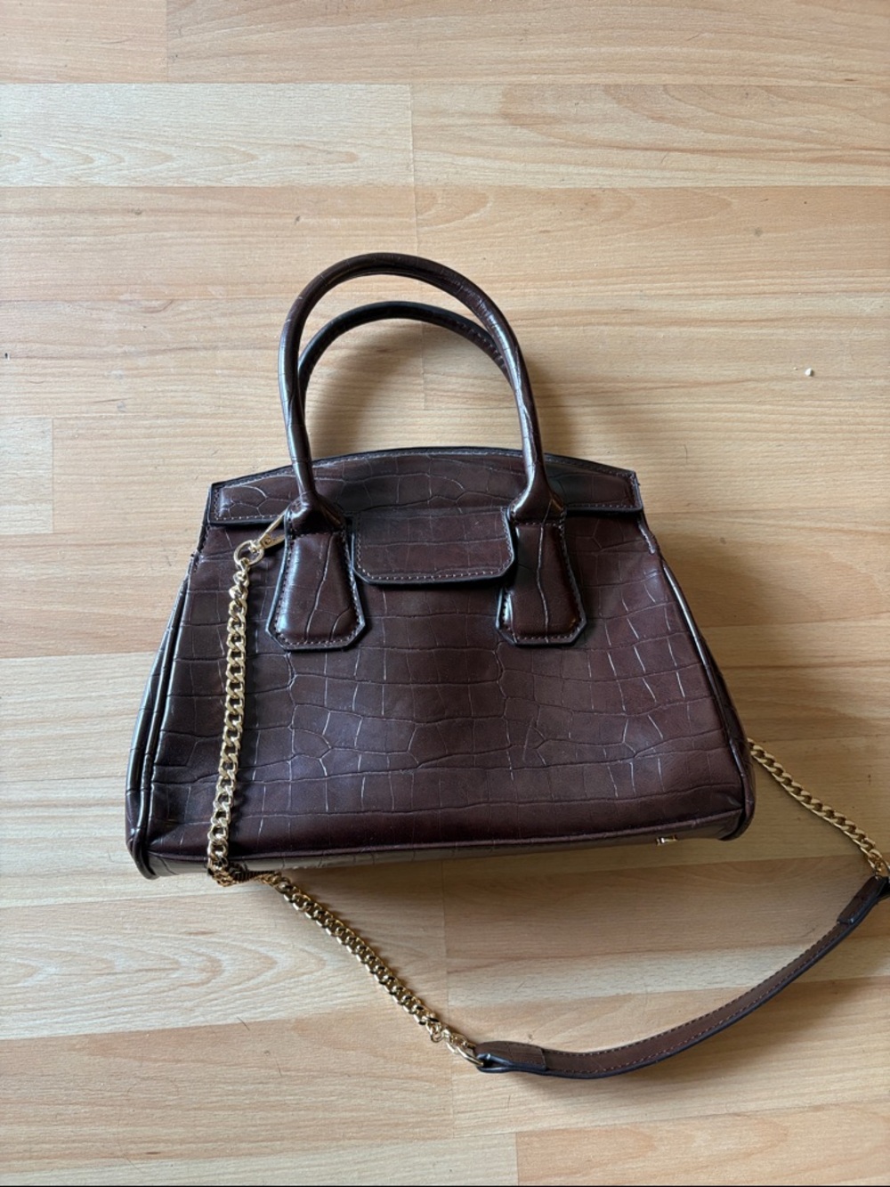 Women’s Brown zara Croc-Embossed Leather Handbag with Chain Strap